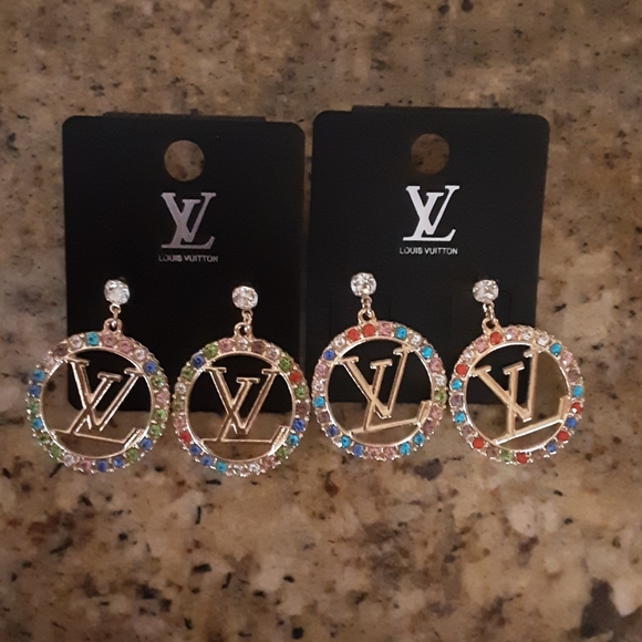 Earrings - Picture 4 of 8